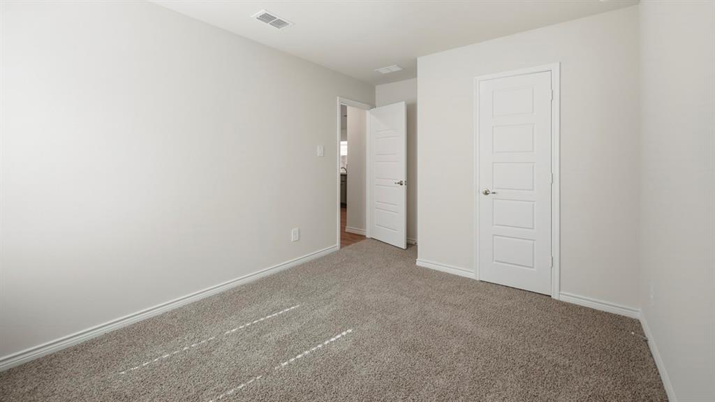 1217 Silent Peak Drive Property Photo 8