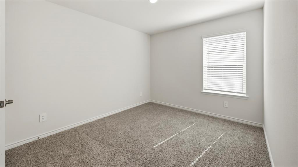 1217 Silent Peak Drive Property Photo 11