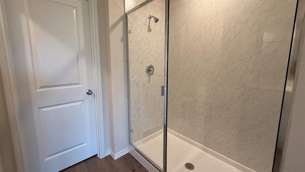 604 Edge Hill Lane Property Photo 3
