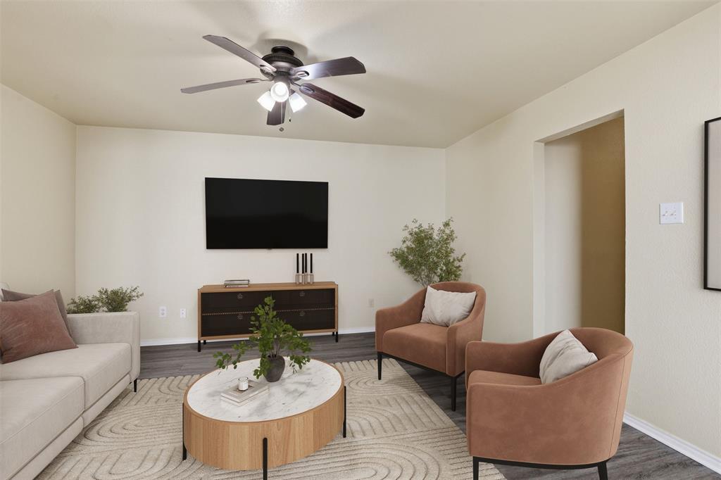 1452 Pine Lane Property Photo 4