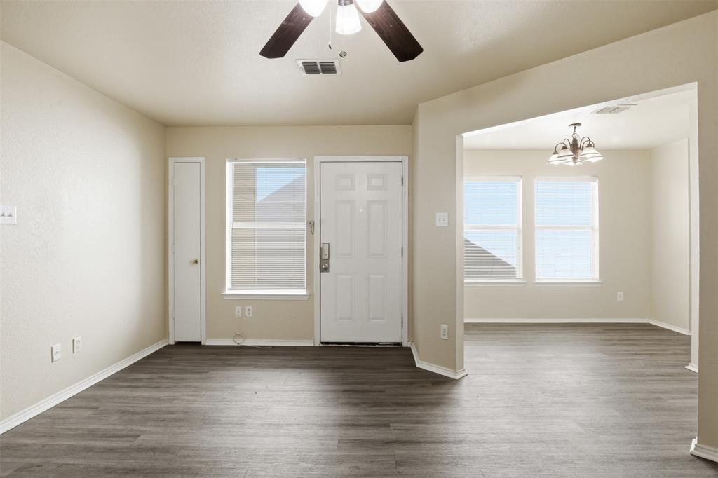 1452 Pine Lane Property Photo 7