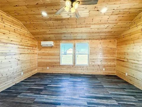 323 Blue Cat Boulevard Property Photo 5