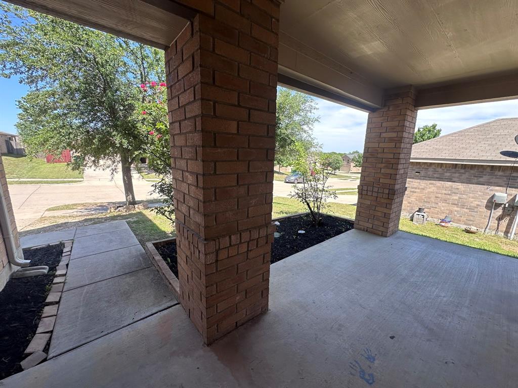 512 Tunnel Street Property Photo 4