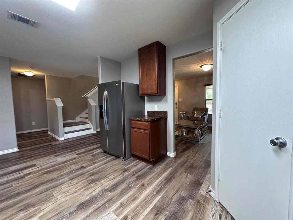 512 Tunnel Street Property Photo 9