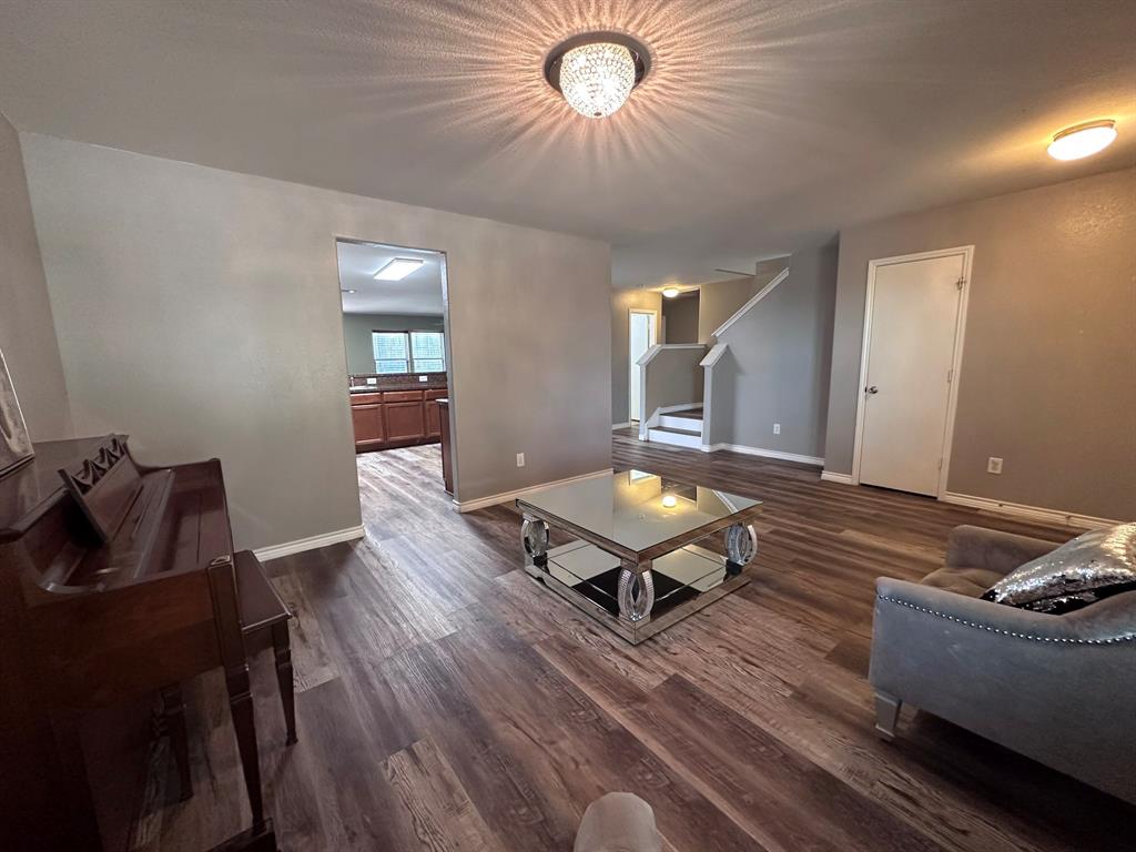 512 Tunnel Street Property Photo 13