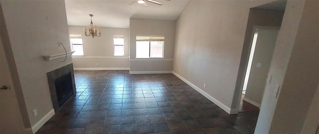 3504 Fairview Drive Property Photo 4