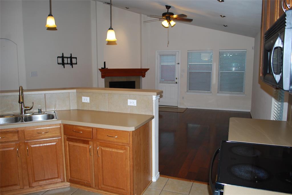4713 Fox Sedge Lane Property Photo 14