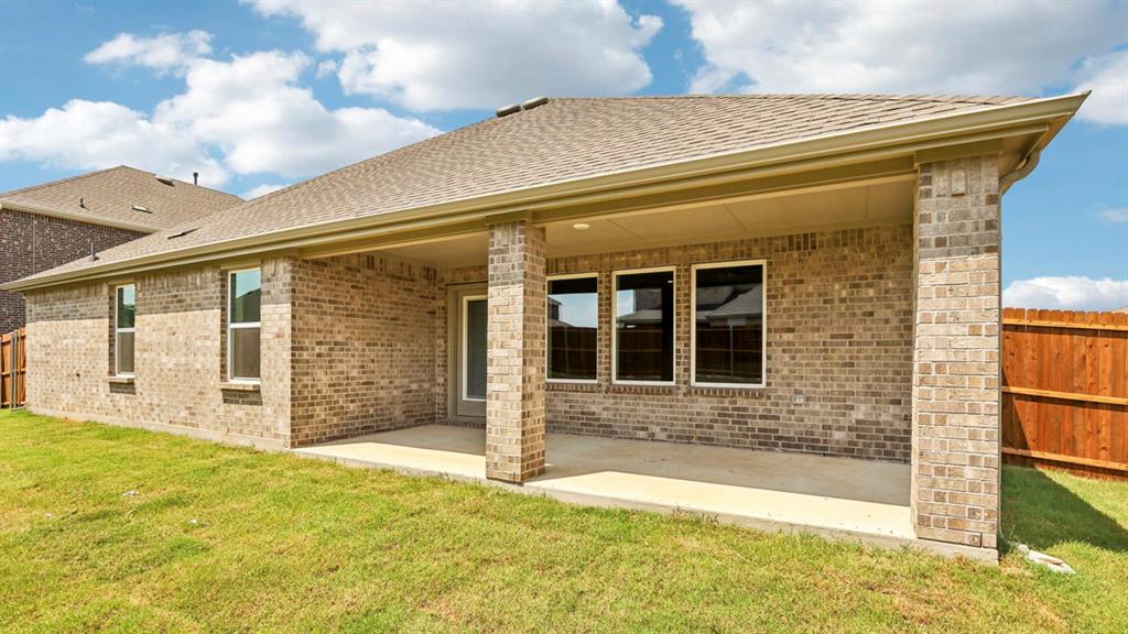 9520 Bently Boulevard Property Photo 6