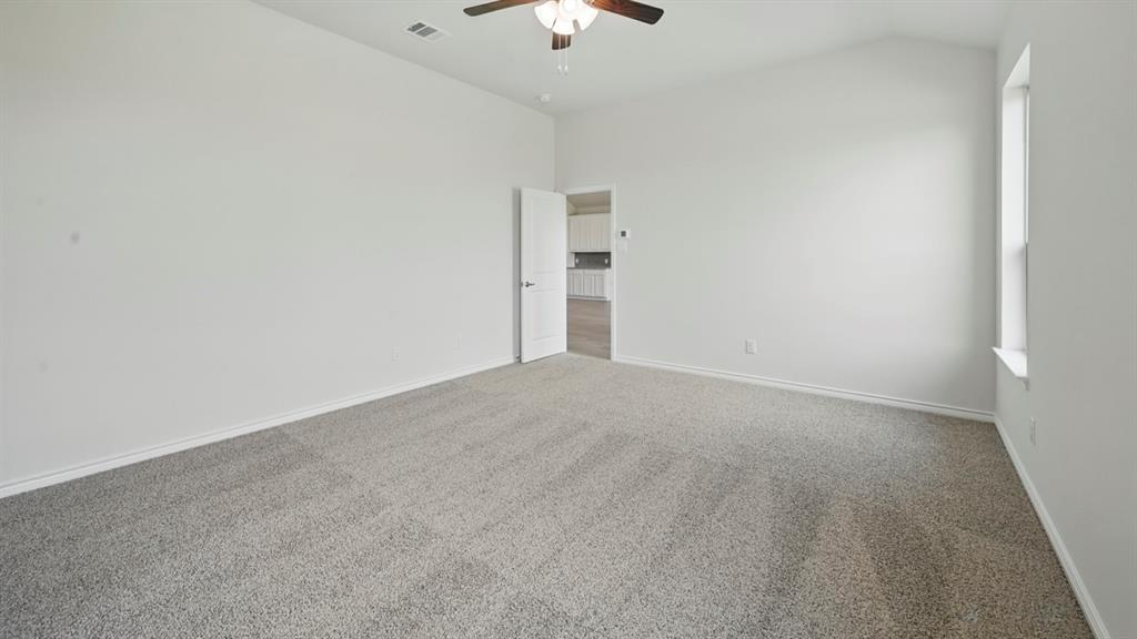 9520 Bently Boulevard Property Photo 10