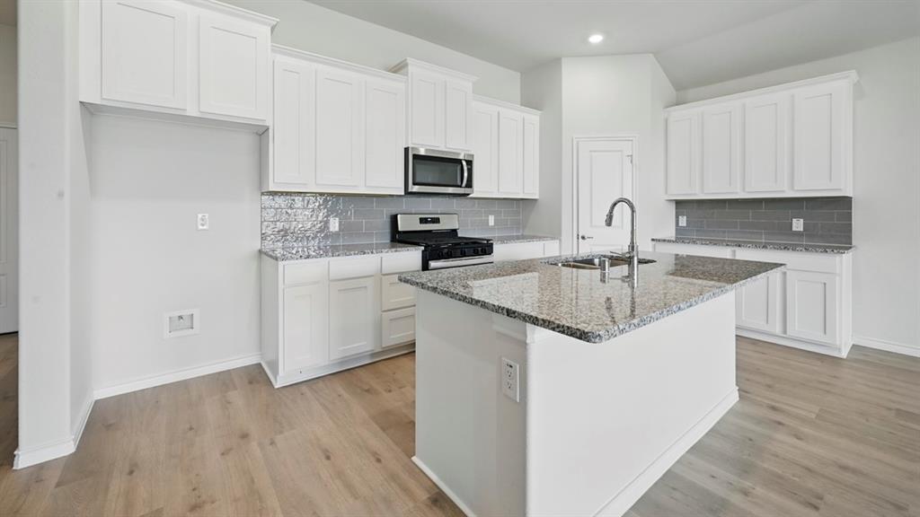 9520 Bently Boulevard Property Photo 26