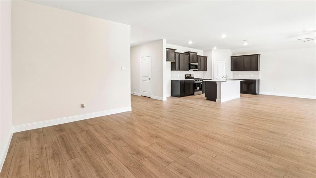 9520 Bently Boulevard Property Photo 27