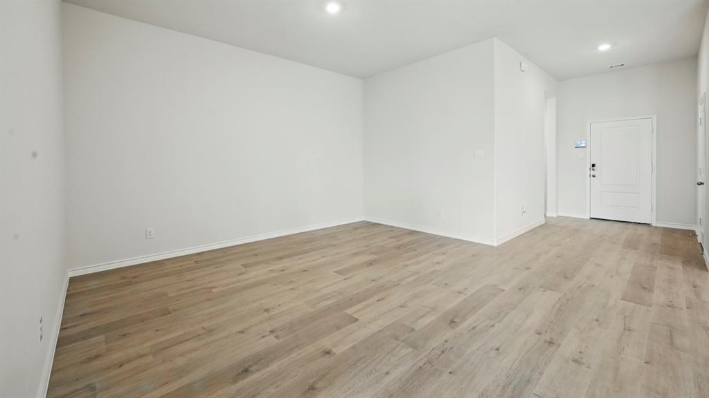 9520 Bently Boulevard Property Photo 34