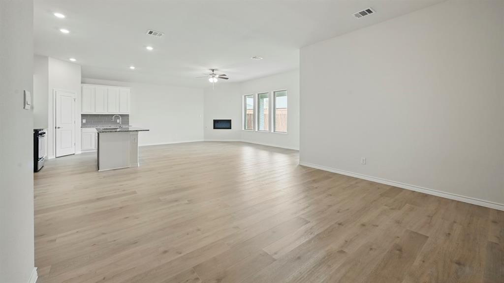9520 Bently Boulevard Property Photo 37
