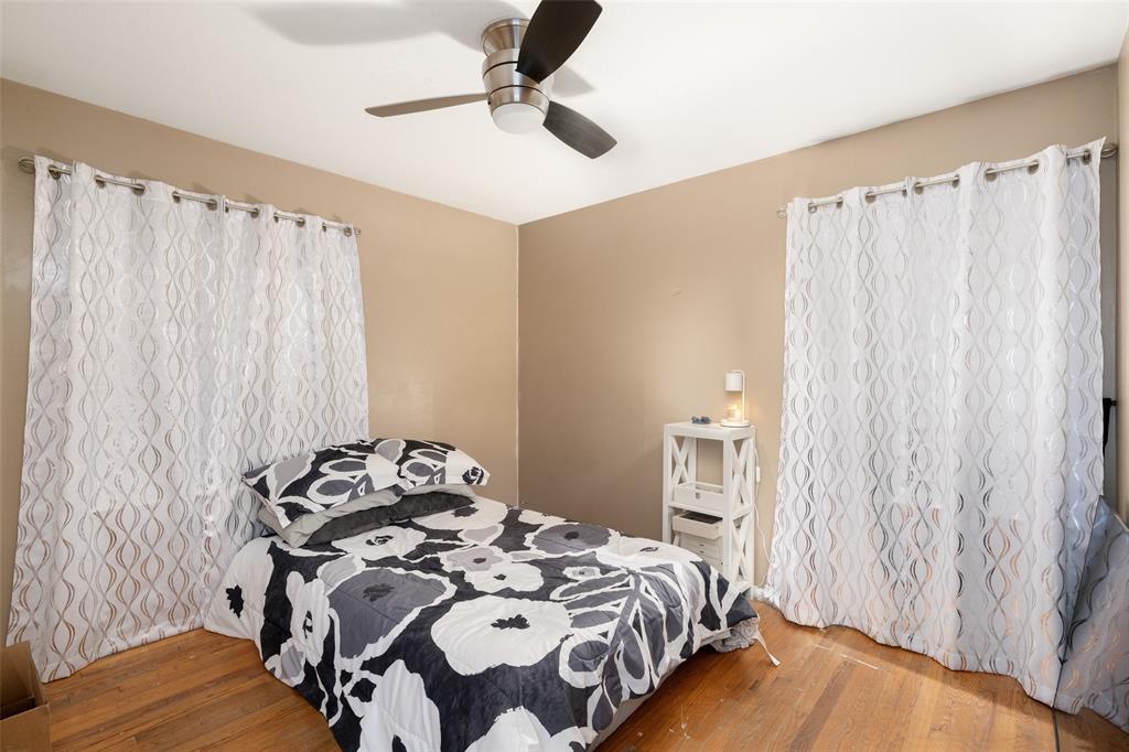 1220 Westmoreland Drive Property Photo 4