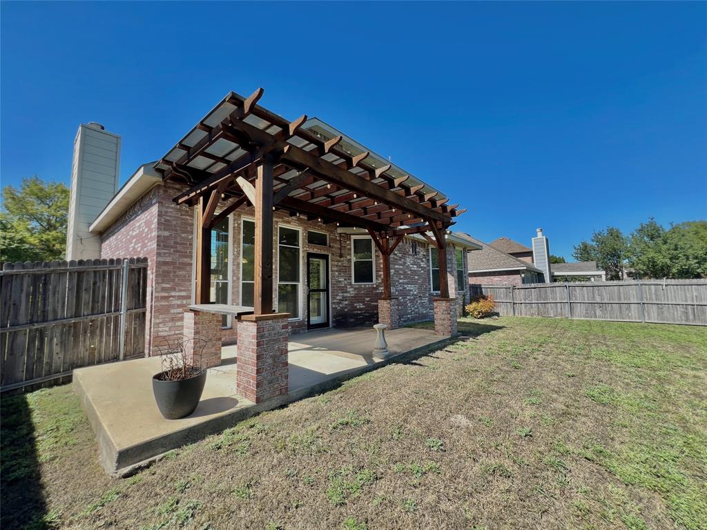3098 Wildflower Way Property Photo 5