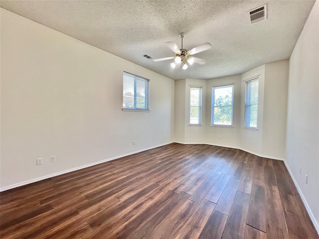 3098 Wildflower Way Property Photo 14