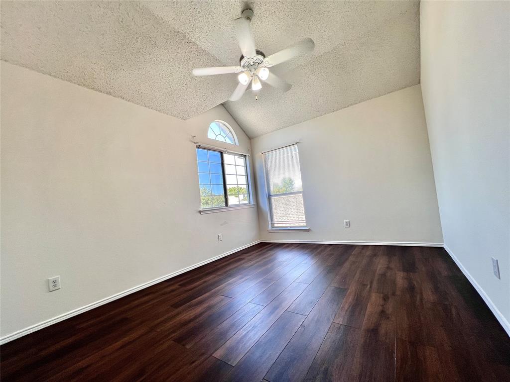 3098 Wildflower Way Property Photo 19