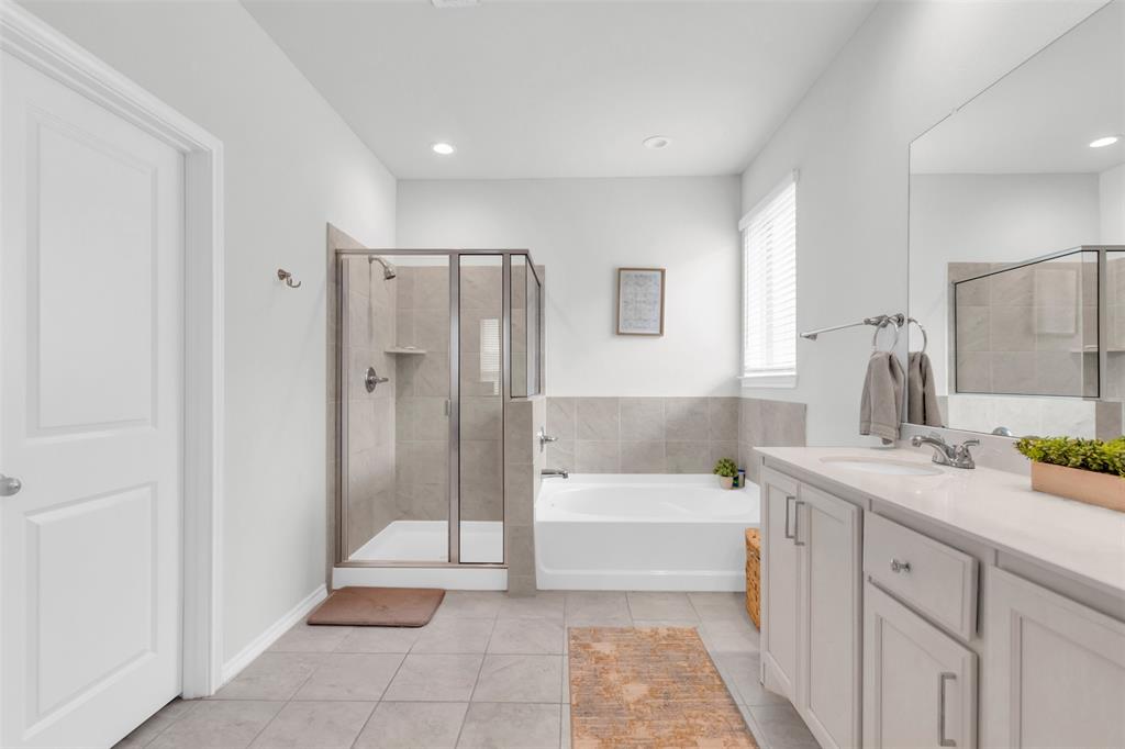 1709 Cecil Crest Lane Property Photo 18