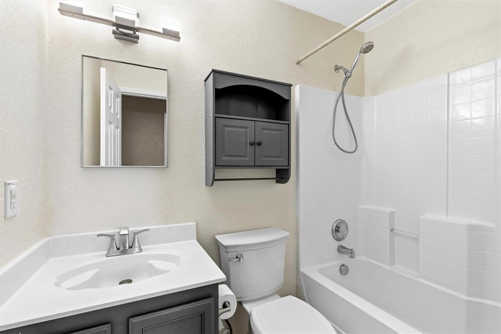 2605 Rockport Lane Property Photo 22