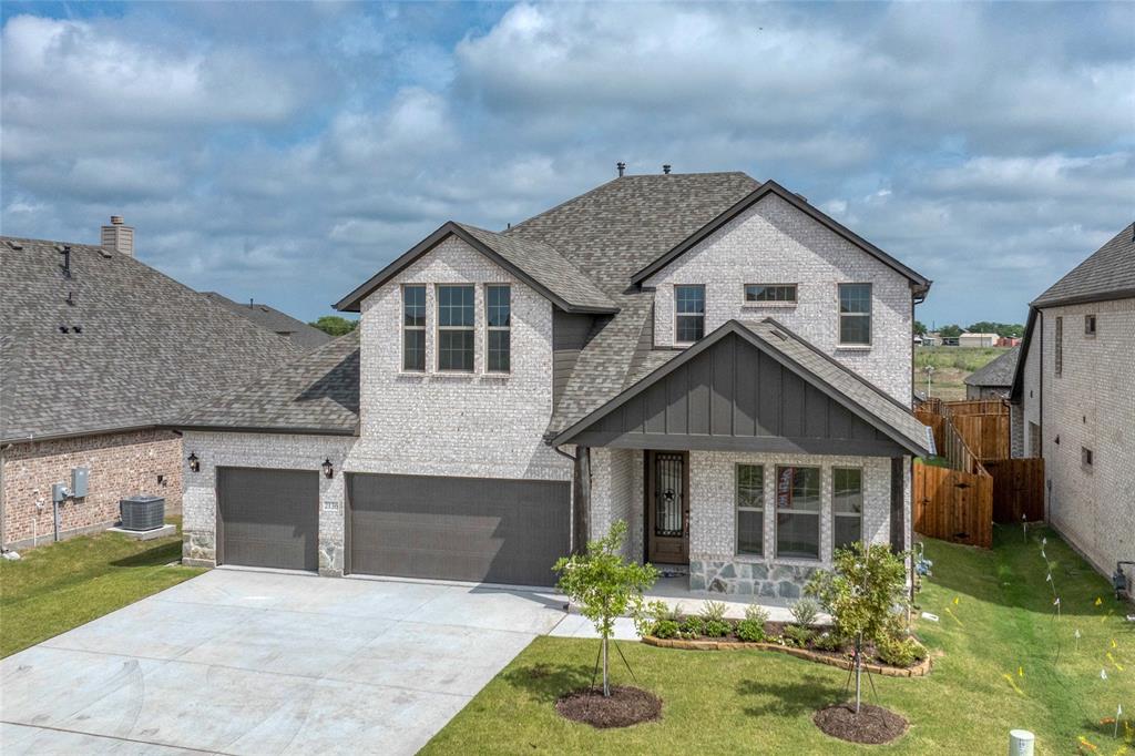 2136 Spyglass Drive Property Photo 1