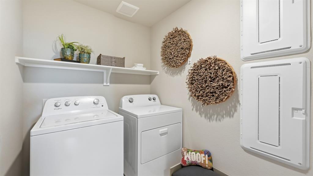16717 Hudson Prairie Way Property Photo 25
