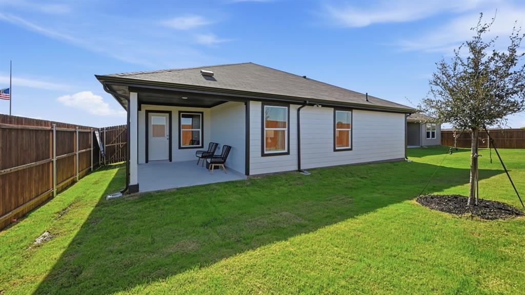 16717 Hudson Prairie Way Property Photo 27