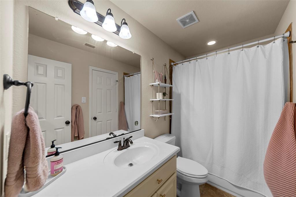 856 Fountain View Court Property Photo 30
