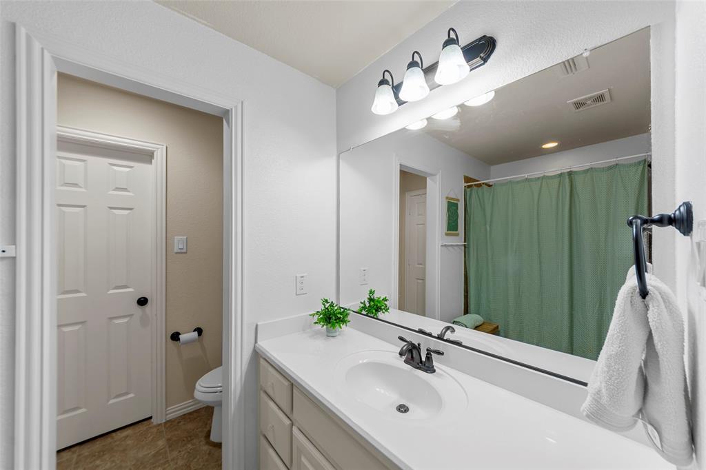 856 Fountain View Court Property Photo 32