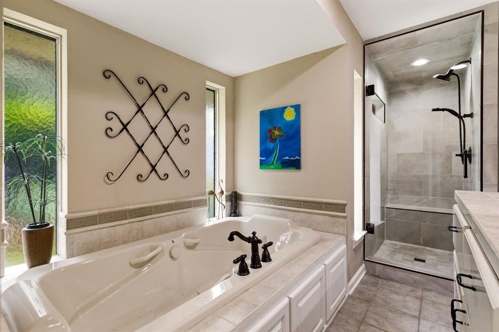 9519 Robin Meadow Drive Property Photo 19