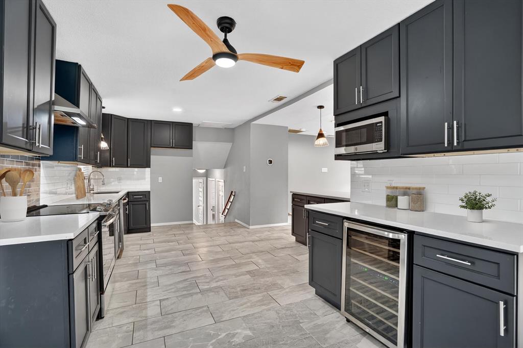 6609 Genoa Road Property Photo 15