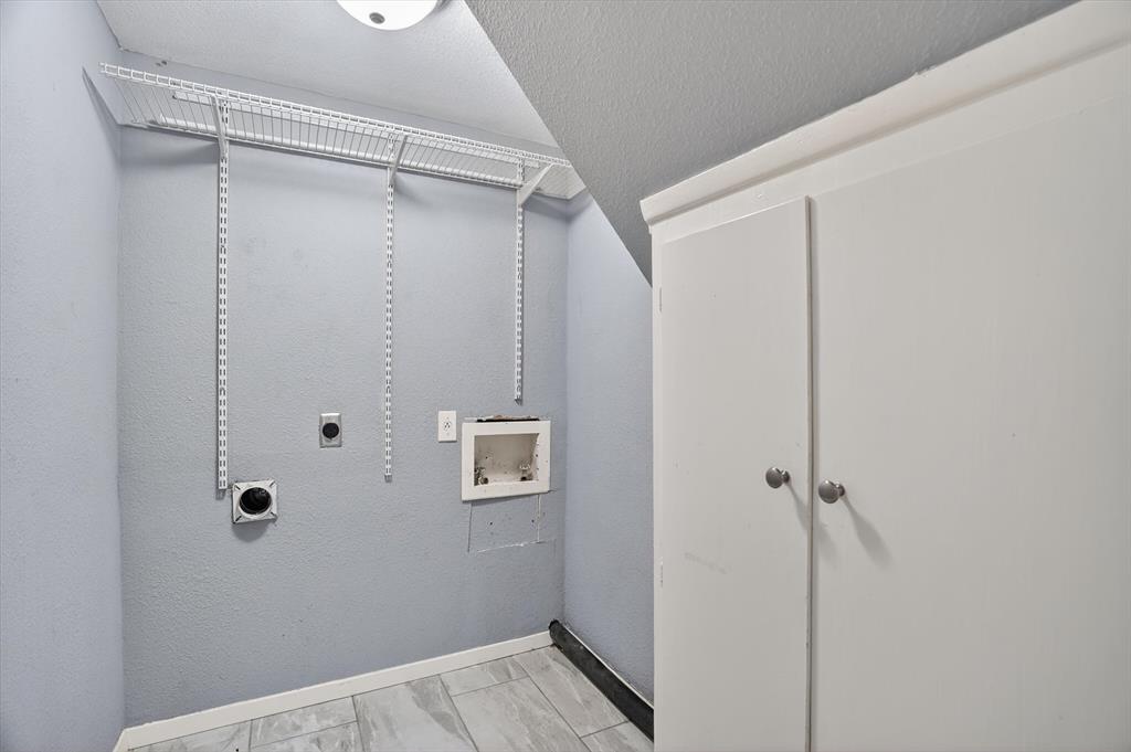 6609 Genoa Road Property Photo 35
