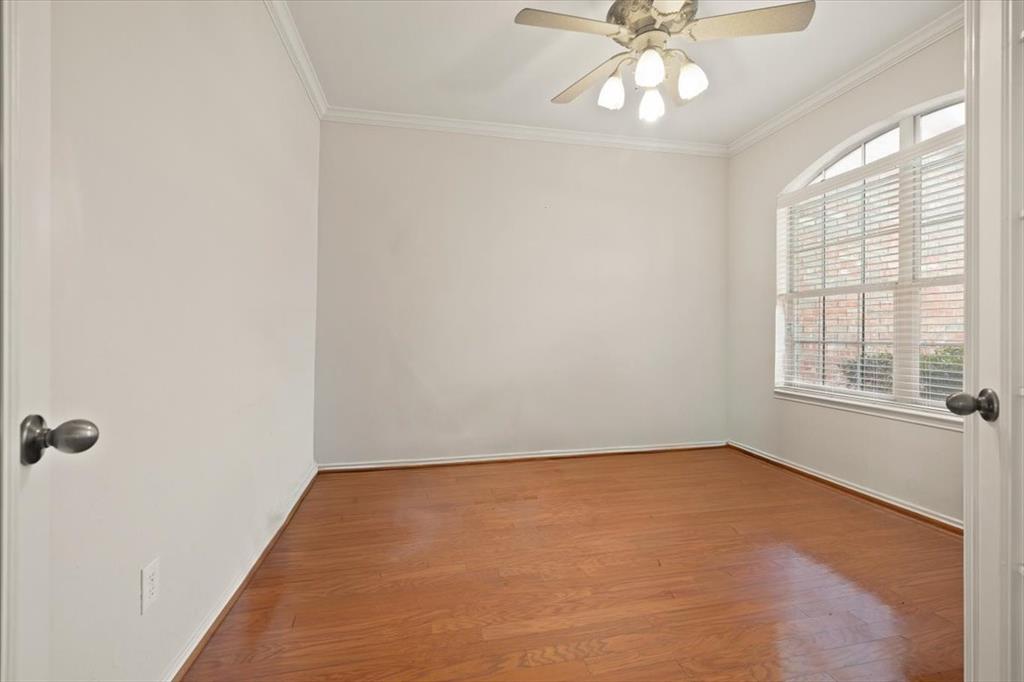 6705 Glade Drive Property Photo 33