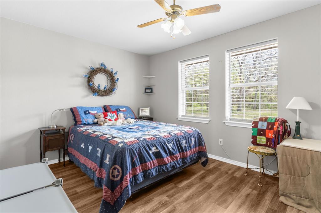 3881 Fm 815 Property Photo 23