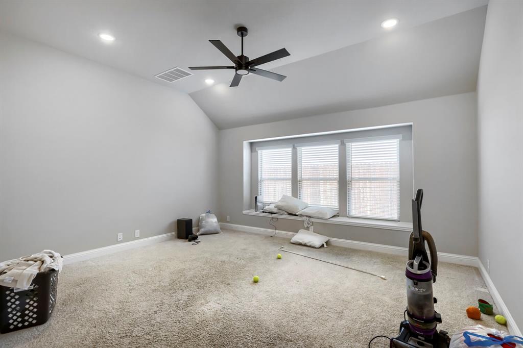 3124 Mountcross Road Property Photo 12