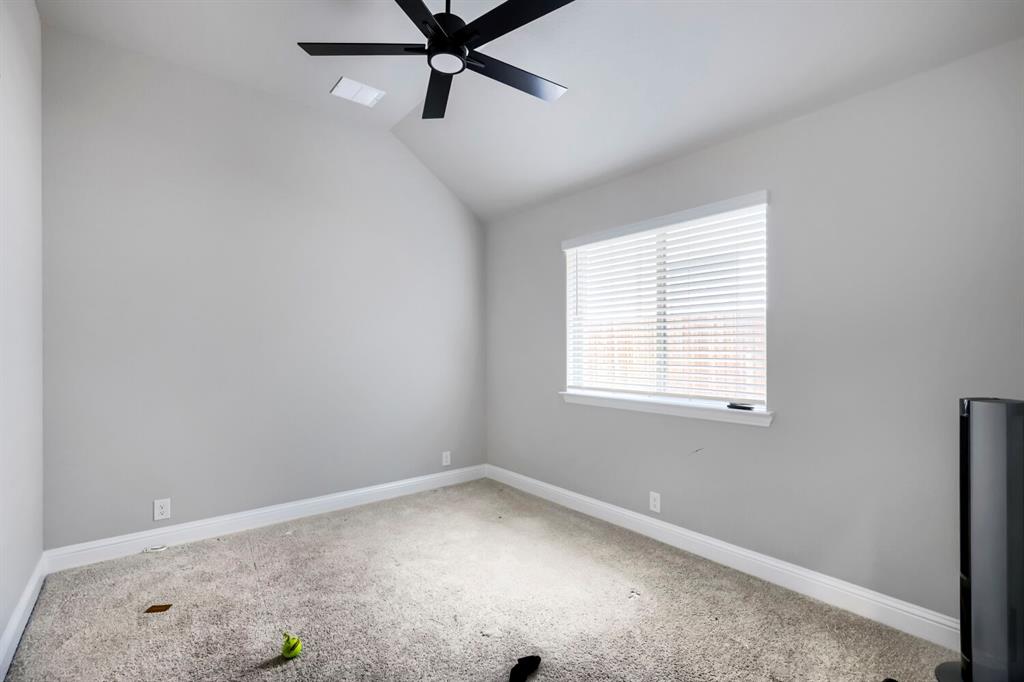 3124 Mountcross Road Property Photo 16