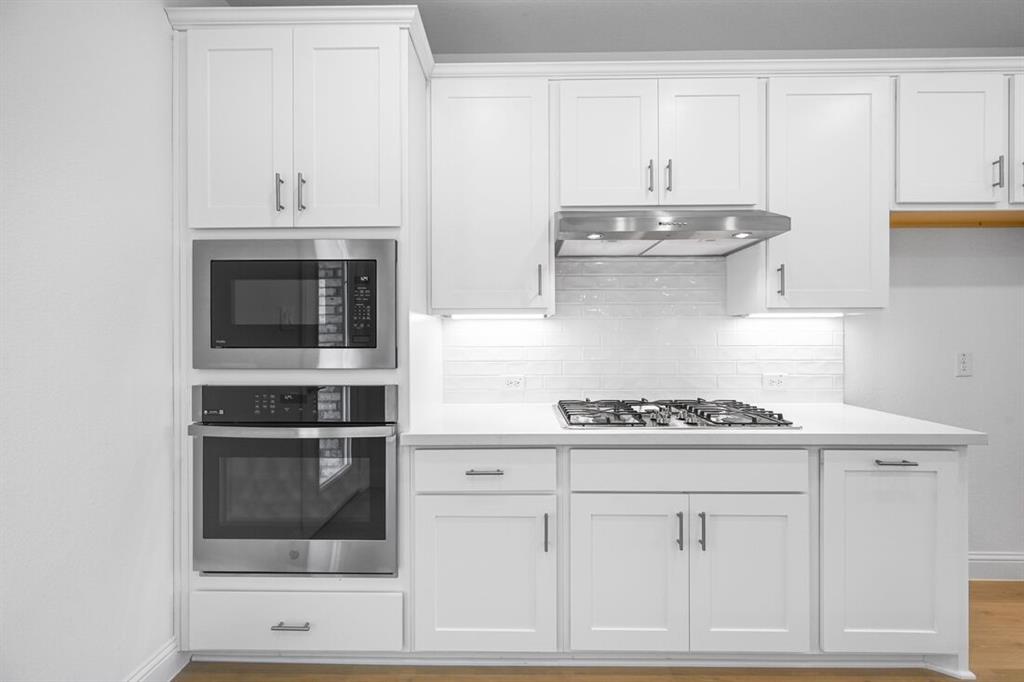 1137 Beebalm Mews Property Photo 8