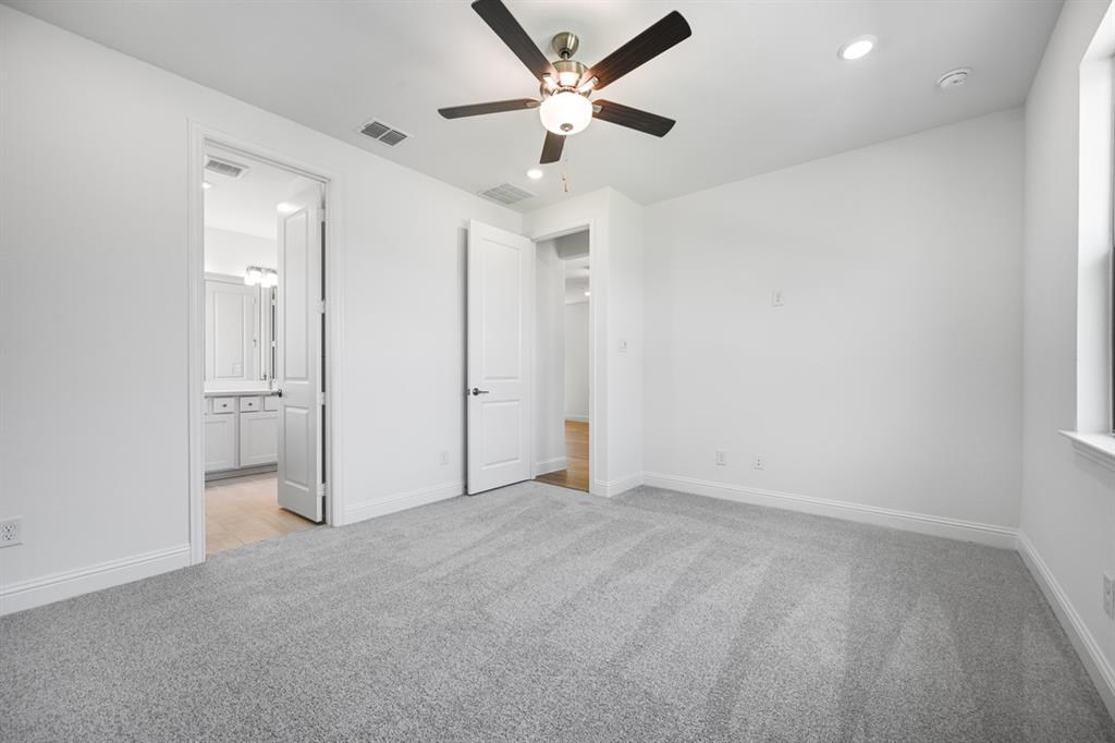 1137 Beebalm Mews Property Photo 18