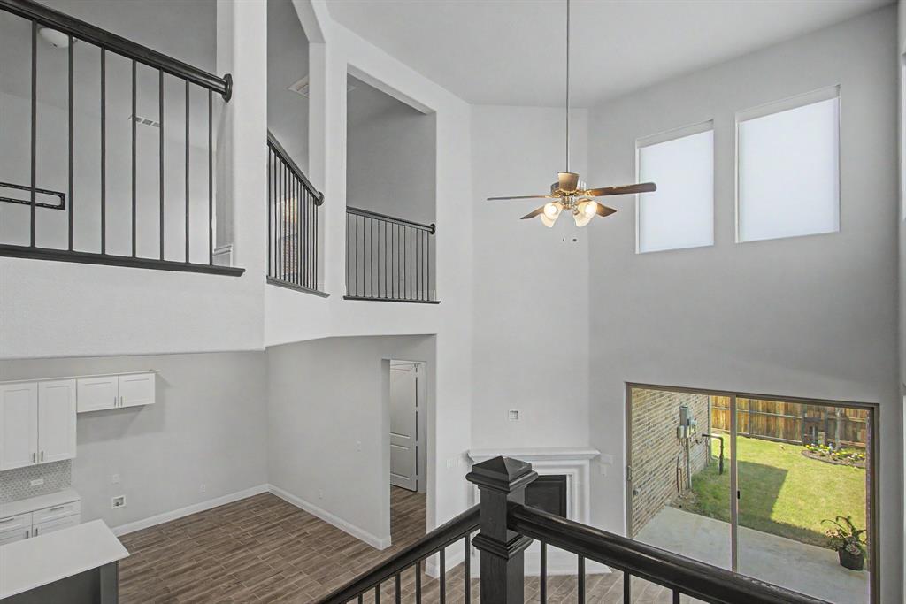 2208 N Royal Crecent Drive Property Photo 17