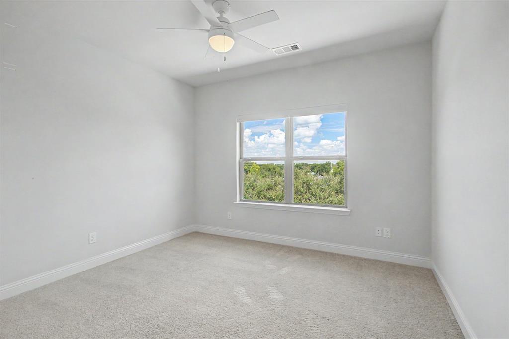 2208 N Royal Crecent Drive Property Photo 20