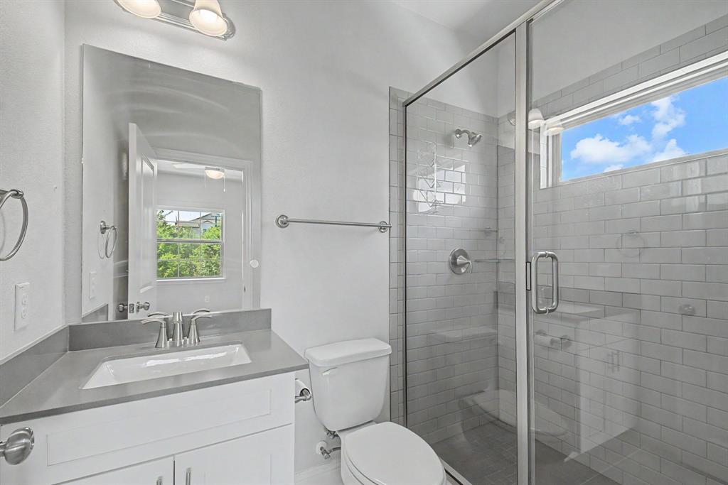 2208 N Royal Crecent Drive Property Photo 21
