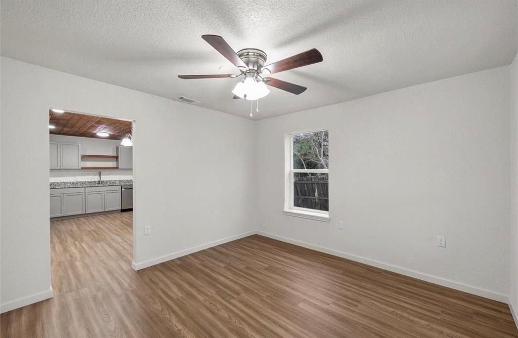 506 Rose Street Property Photo 3