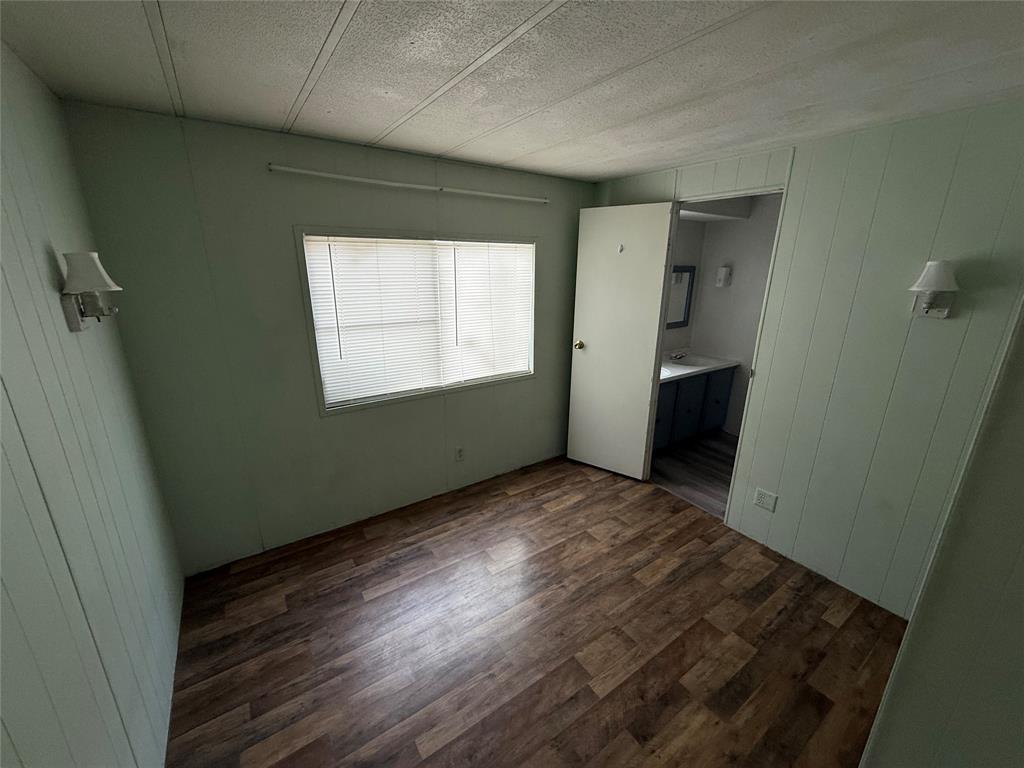 317 Trailway Drive Property Photo 4