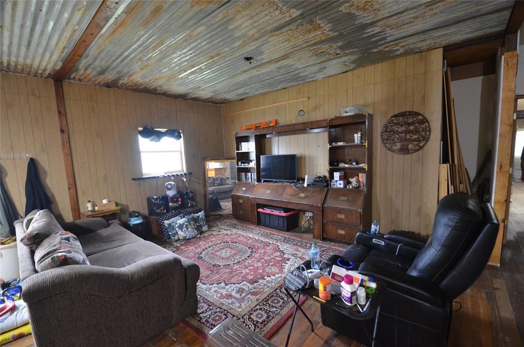 334 Cook Road Property Photo 8