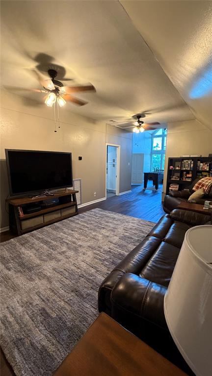 445 W Belknap Street Property Photo 18