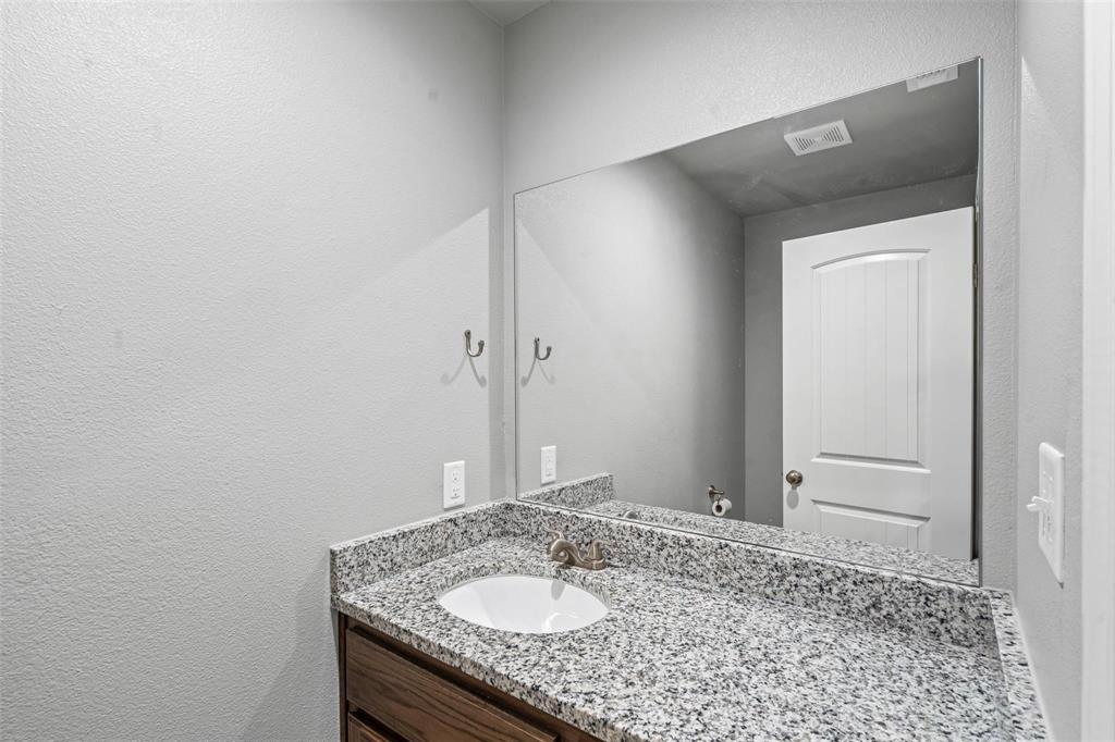 128 Abbey Park Court Property Photo 14