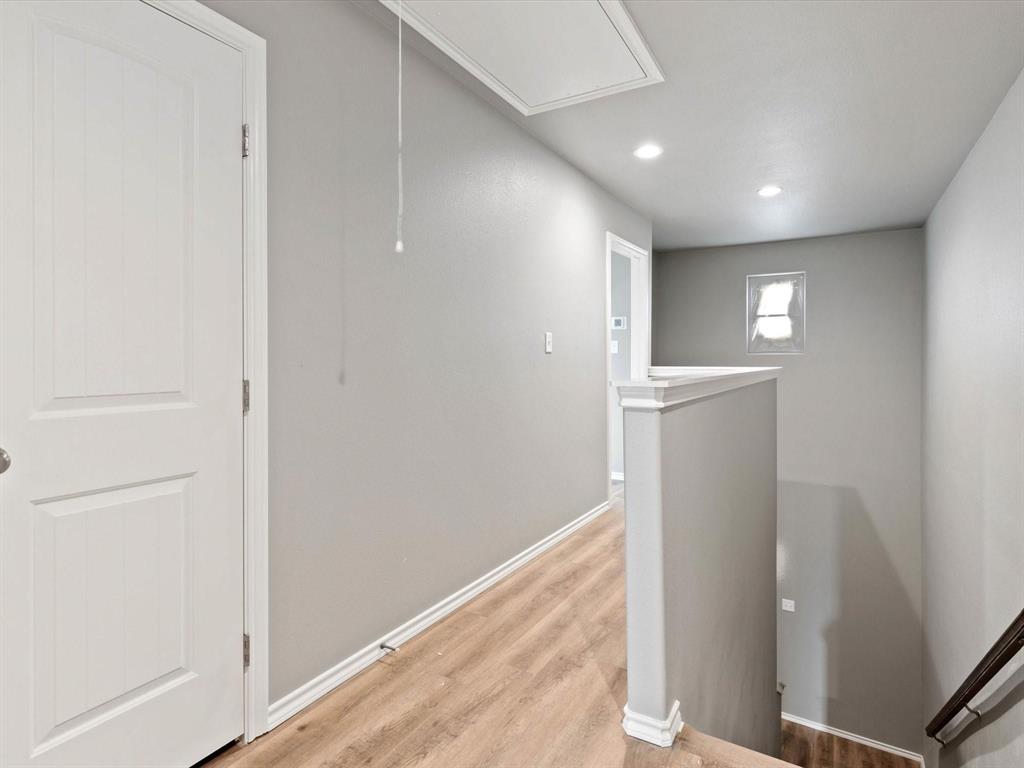 128 Abbey Park Court Property Photo 15