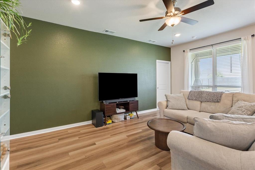 3516 Beutel Road Property Photo 8