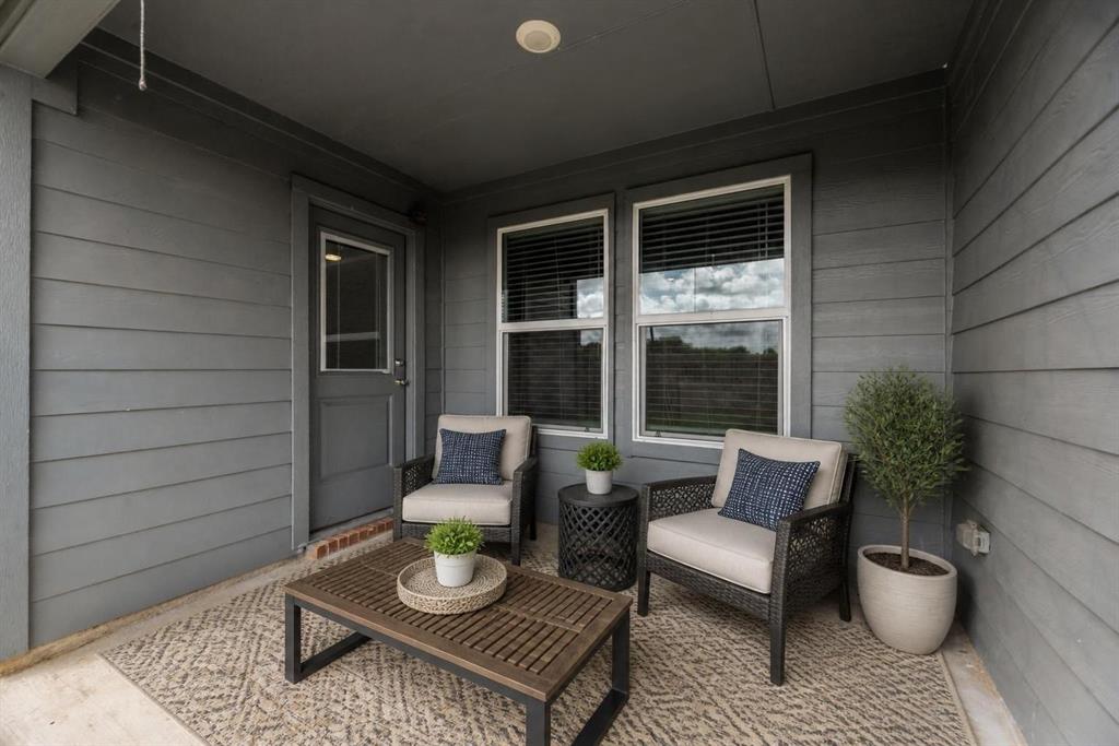 820 Lakeview Drive Property Photo 18