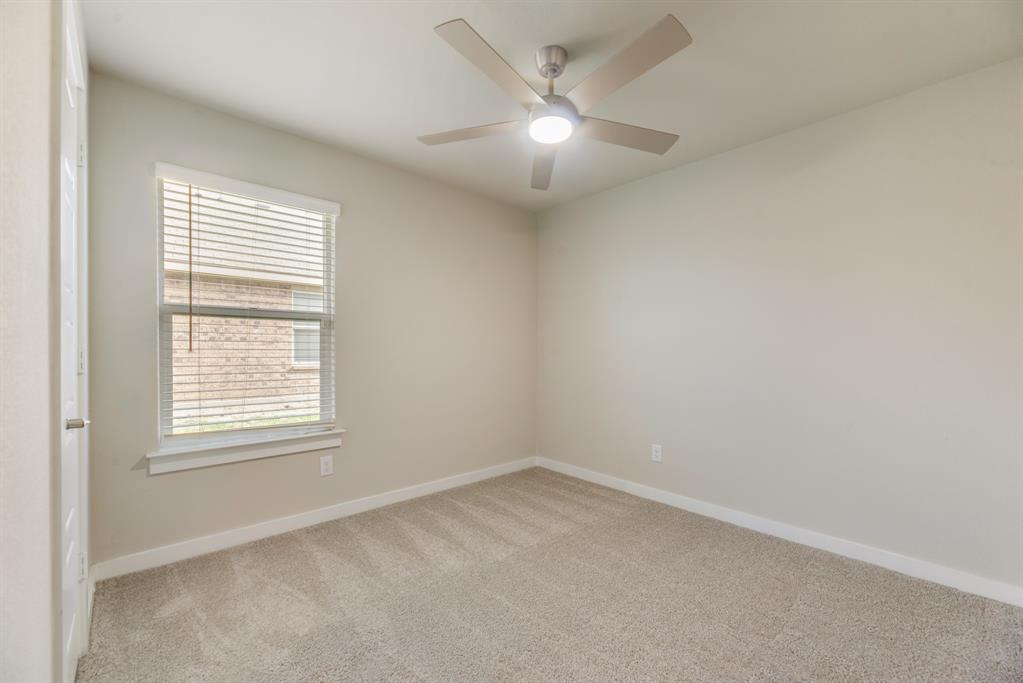820 Lakeview Drive Property Photo 20