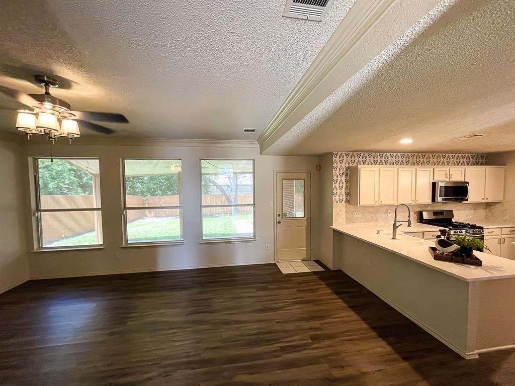 7305 Gillon Drive Property Photo 11